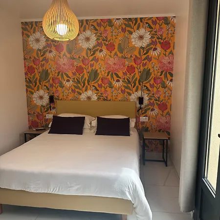 Kyrn Flor - Domaine Sant Antone 4*