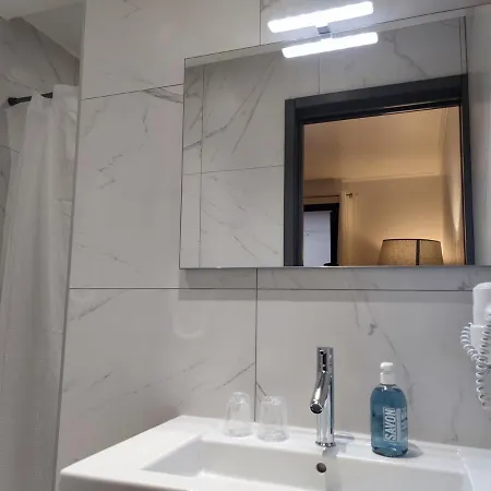 Kyrn Flor - Domaine Sant Antone 4*