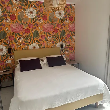 Kyrn Flor - Domaine Sant Antone 4* كورتي