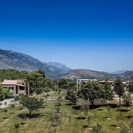 Bed & Breakfast Kyrn Flor - Domaine Sant Antone