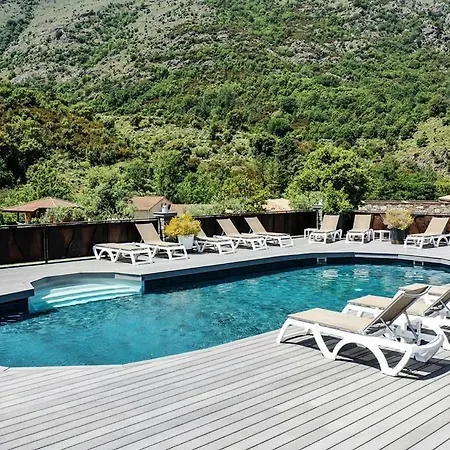 Kyrn Flor - Domaine Sant Antone Bed & Breakfast 4*