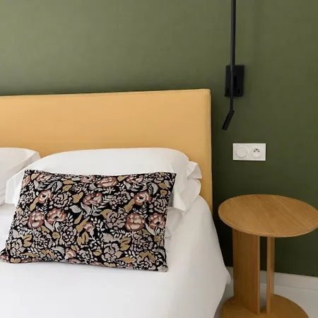 فندق مبيت وإفطار Kyrn Flor - Domaine Sant Antone