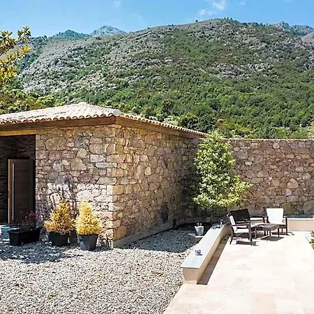 Bed & Breakfast Kyrn Flor - Domaine Sant Antone Corte (Corsica)