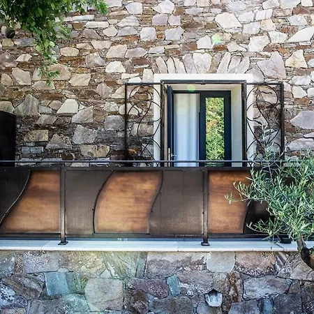 Kyrn Flor - Domaine Sant Antone Frühstückspension 4*