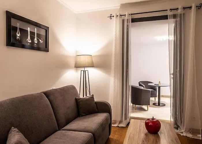 Kyrn Flor - Domaine Sant Antone Bed & Breakfast