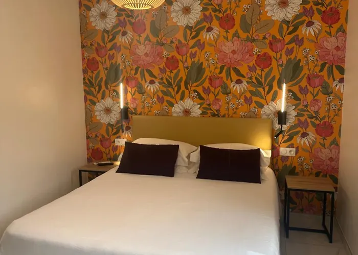 Kyrn Flor - Domaine Sant Antone Bed & Breakfast 4*