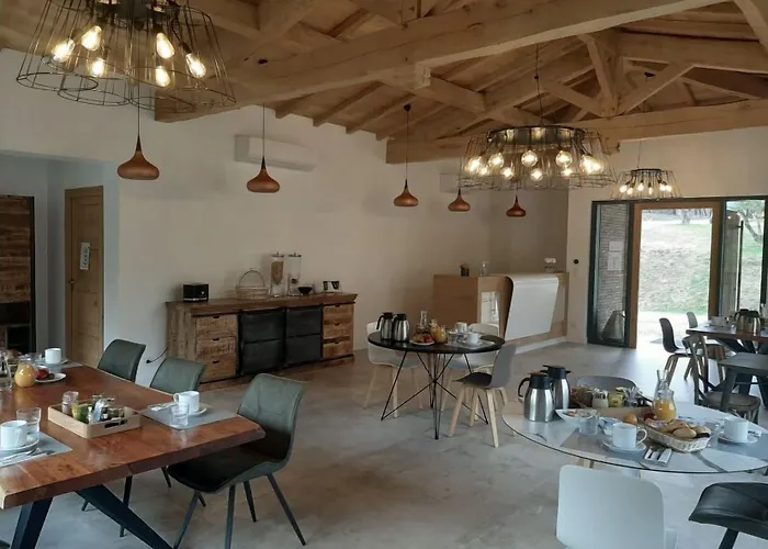 Kyrn Flor - Domaine Sant Antone Bed & Breakfast 4*