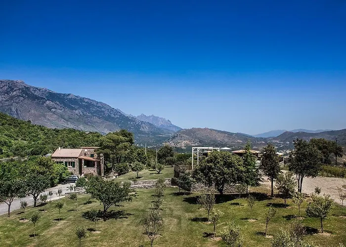 Bed & Breakfast Kyrn Flor - Domaine Sant Antone